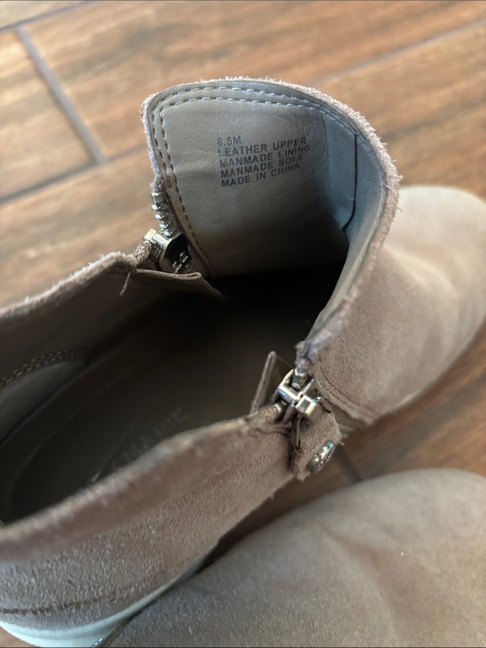 EUC Alex Marie Women’s Suede Ankle Boots - Picture 7 of 7